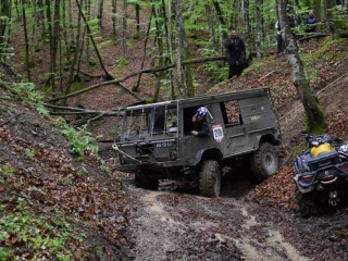 Kamo Oko Vidi 4x4 industries Volvo