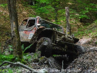 Kamo Oko Vidi off road industries car proto