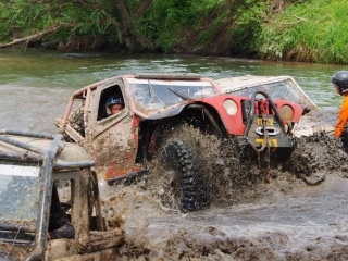 Kamo Oko Vidi 4x4 industries proto